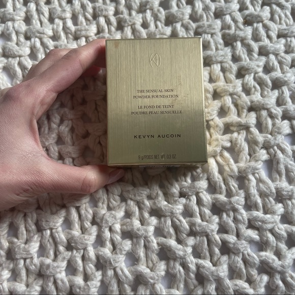 Kevyn Aucoin Sensual Skin Powder Foundation PF06 / Bronzer - Picture 3 of 9